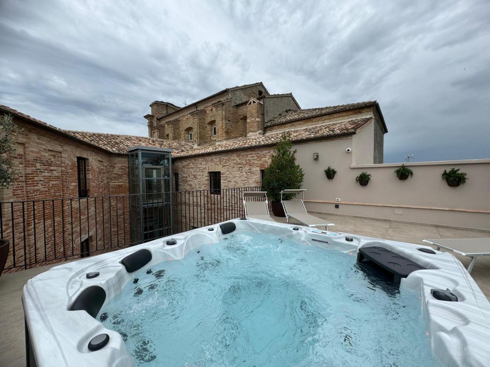 Apartamento Dimora Santa Chiara Ripatransone Exterior foto